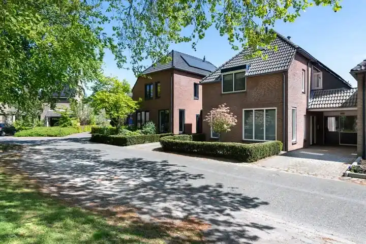 Tussenwoning te koop: Duifhuis 15, Westerbroek en Beekveld Berlicum