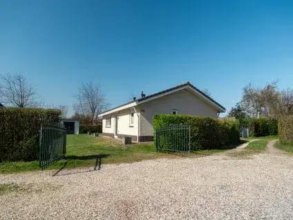 Vrijstaande woning te koop: Duinakker 16, Ouddorp oude nieuwlandseweg Ouddorp