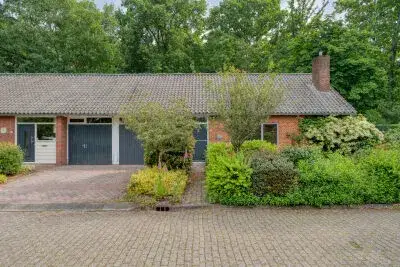 Semi-detached for sale: Duindoorn 38, Emmen-omgeving Oude Roswinkelerweg Emmen