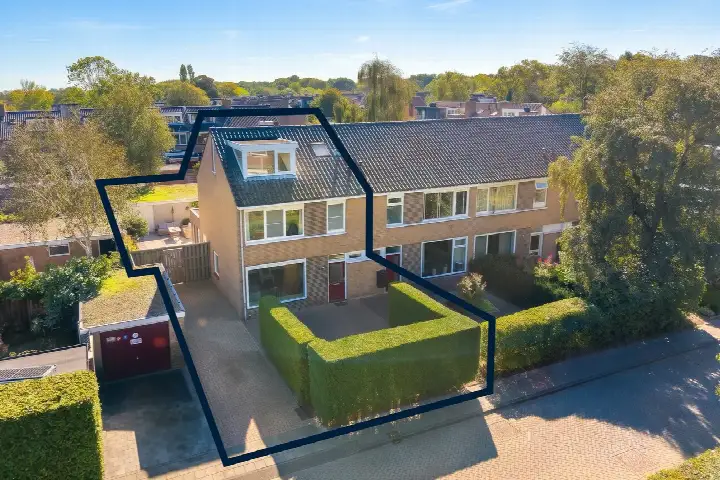 Corner house for sale: Duindoornweg 48, Schoorl met Bregtdorp Schoorl