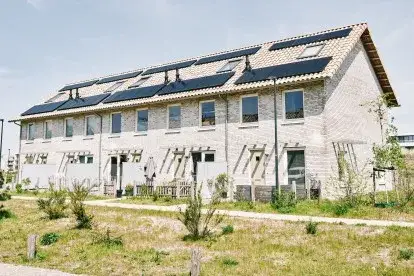 Tussenwoning te huur: Duinmeerstraat 54, Duin Noord Almere