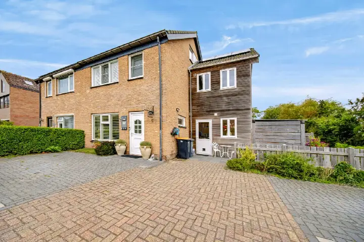 Hoekwoning te koop: Duinroosstraat 21, De Koog De Koog