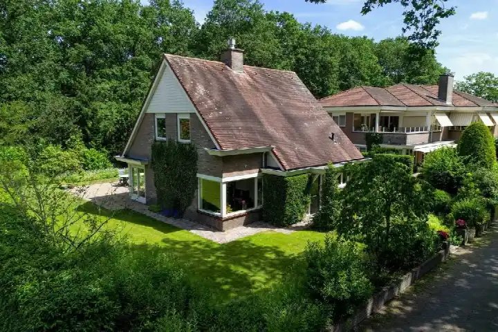 Detached house for sale: Duinweg 20, Westereng Huizen