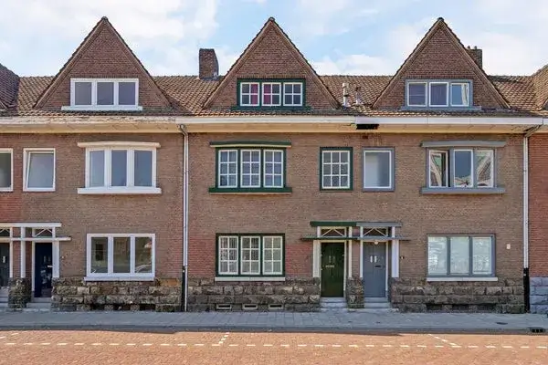 Terraced house for sale: Duitsepoort 8, Heugemerveld Maastricht