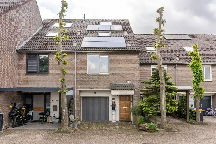Tussenwoning te koop: Duivenkamp 305, Duivenkamp Maarssen
