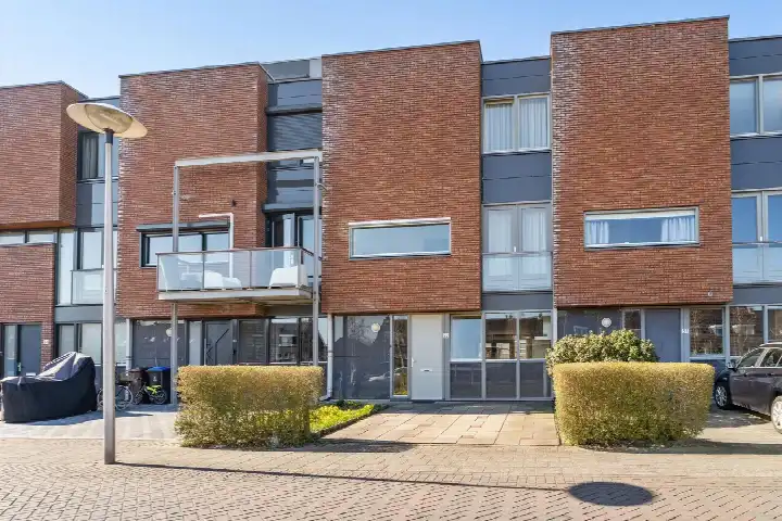 Tussenwoning te koop: Duizendknooplaan 52, Vleuterweide-West Vleuten