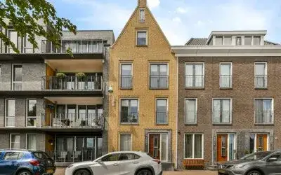 Tussenwoning te koop: Durgerdamhaven 36, Zuiderzeestedenbuurt-Oost Amersfoort