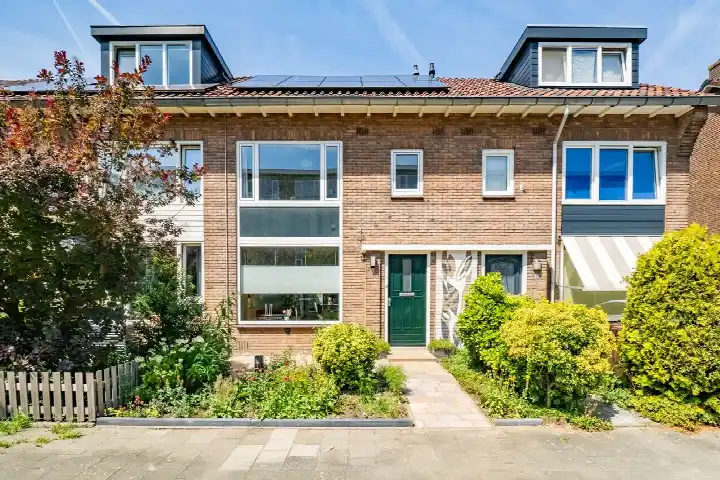 Tussenwoning te koop: Duurstedelaan 89, Nieuw Hoograven-Zuid Utrecht