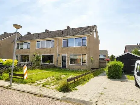 Corner house for sale: Dwarspad 1, Slootdorp (woonkern) Slootdorp