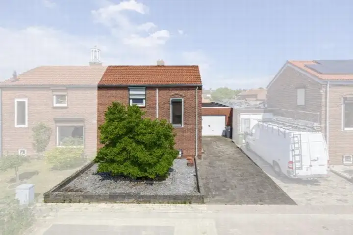 Tussenwoning te koop: Dwarsstraat 7, Kern Belfeld Belfeld