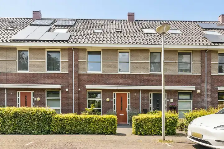 Tussenwoning te koop: Dwergbloemsingel 39, Vleuterweide-West Vleuten