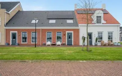 Terraced house for sale: Dwinger 6, Verspreide huizen Winschoten Blauwestad