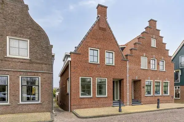 Twee-onder-één-kap te koop: Edammerweg 29, Volendam-Oude kom Volendam