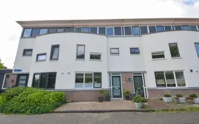 Tussenwoning te koop: Edelhertweg 25, Faunabuurt Zuidoost Almere