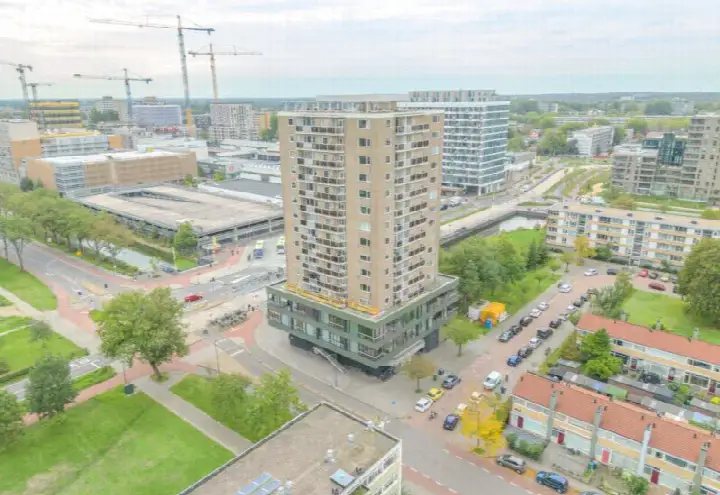 Apartment for sale: Edward Jennerstraat 410, Geneesherenbuurt Haarlem