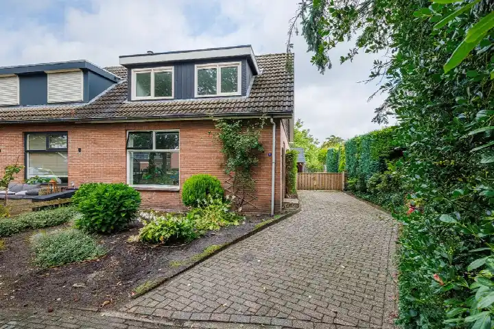Semi-detached for sale: Eekhof 7, Vroomshoop-West Vroomshoop