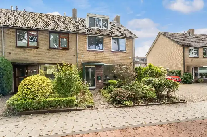 Hoekwoning te koop: Eemweg 26, Eemdal-Noord Baarn