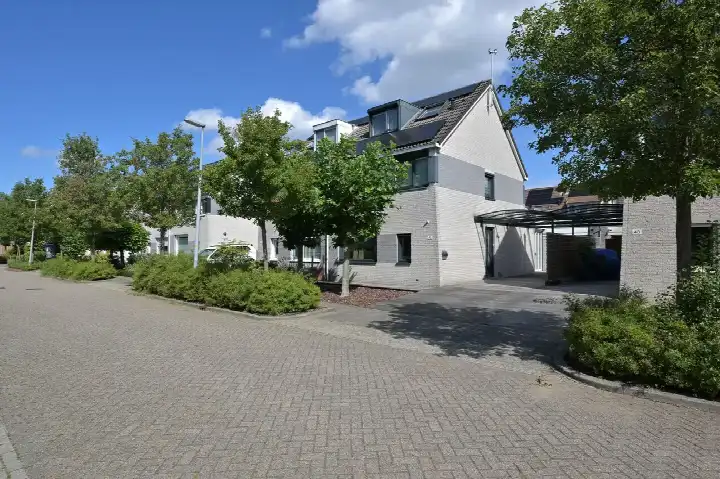 Hoekwoning te koop: Eendracht 41, Meerwijk Uithoorn