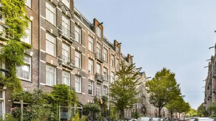 Apartment for sale: Eerste Atjehstraat 43-3, Timorpleinbuurt-Zuid Amsterdam