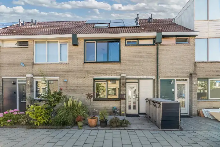 Tussenwoning te koop: Eesveen 4, Westerwatering Noord Zaandam