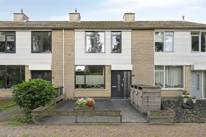 Tussenwoning te koop: Egbert Nijstadlaan 19, Dwingeloo Dwingeloo