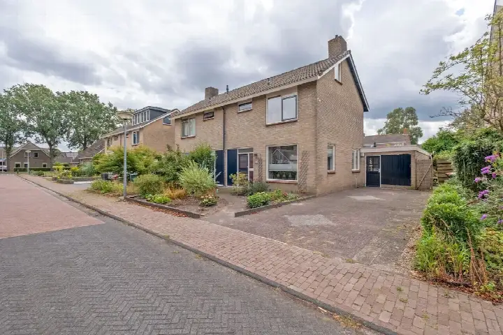 Hoekwoning te koop: Egbert Nijstadlaan 41, Dwingeloo Dwingeloo