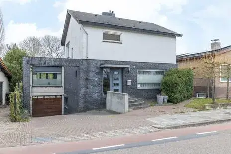 Twee-onder-één-kap te koop: Eijkenderweg 67, Nuth Nuth