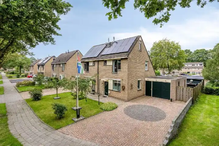 Hoekwoning te koop: Eikenhage 42, De Hagen Stadskanaal