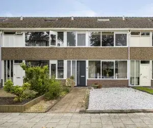 Tussenwoning te koop: Eikenhage 8, De Hagen Stadskanaal