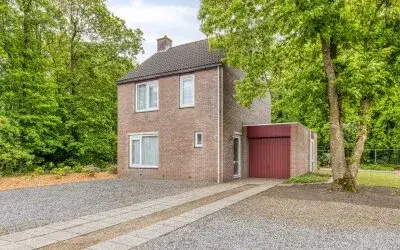 Vrijstaande woning te koop: Eikenlaan 28, Langenboom buitengebied Langenboom