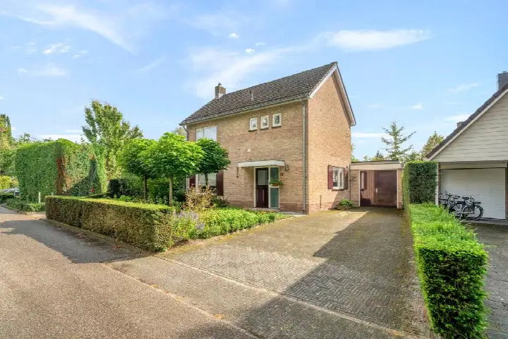 Vrijstaande woning te koop: Eikenlaan 35, Ermelo - Noord Ermelo