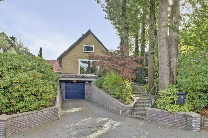Vrijstaande woning te koop: Eikenzoom 3, Otterlo dorp Otterlo
