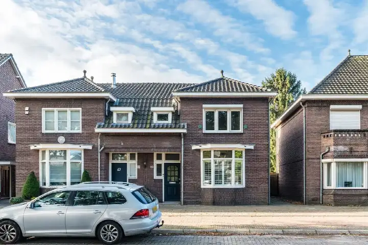 Semi-detached for sale: Eindhovenseweg 69, Centrum Geldrop