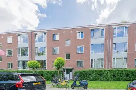 Appartement te koop: Einsteinstraat 36II, Natuurkundigenbuurt-oost Haarlem
