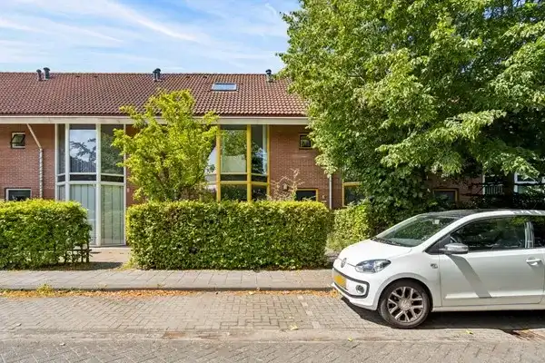 Tussenwoning te koop: Ekenstein 56, Landerijen Noord/West Lelystad