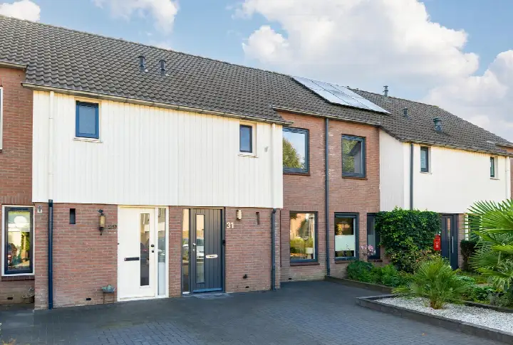 Tussenwoning te koop: Ekster 31, Het Raan West Raalte