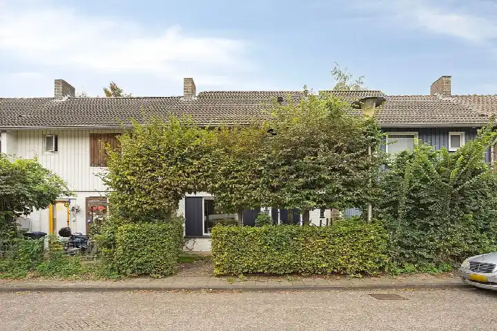 Terraced house for sale: Eksterstraat 3, Binderen Helmond