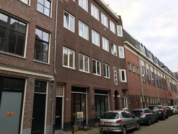 Studio for rent: Elandsstraat 169-1, Elandsgrachtbuurt Amsterdam