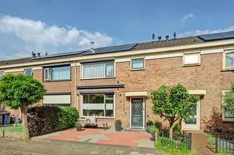 Tussenwoning te koop: Elect van Luikstraat 19, Haarwijk West Gorinchem