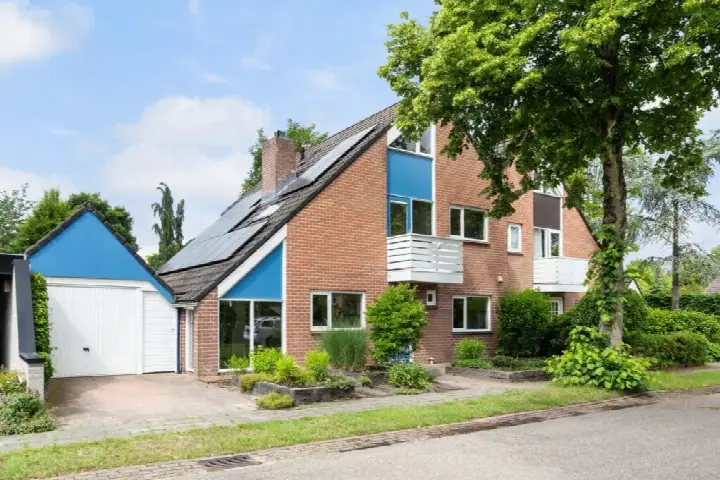 Terraced house for sale: Elegastgaarde 114, Matengaarde Apeldoorn