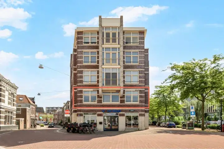 Apartment for sale: Elfhuizen 24, Lombard en omgeving Dordrecht