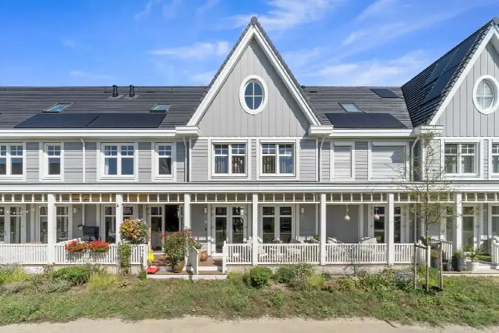 Terraced house for sale: Elisabeth van Matenessedreef 20, Westlandse Zoom De Duinen Monster