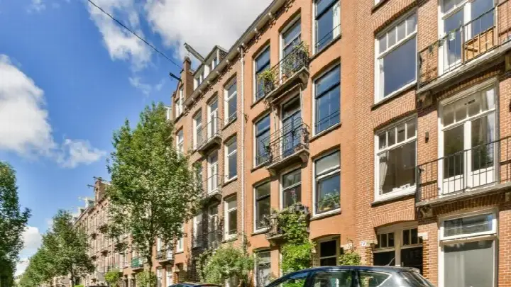 Apartment for sale: Elisabeth Wolffstraat 73-1, Bellamybuurt-Noord Amsterdam
