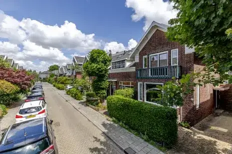 Corner house for sale: Elisabethlaan 2, Hillegersberg Zuid Rotterdam