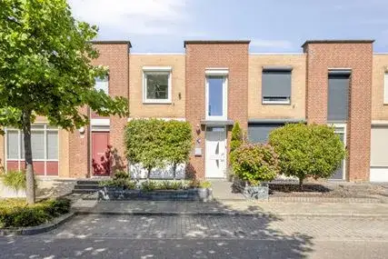 Tussenwoning te koop: Ellecuylgaard 104B, Heer Maastricht