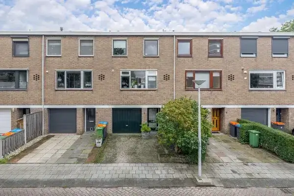 Tussenwoning te koop: Ellemeetplein 5, Rugge Brielle
