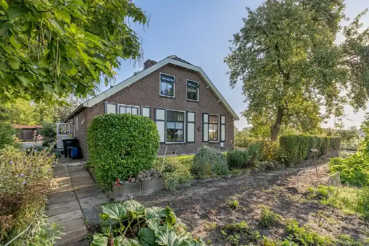 Twee-onder-één-kap te koop: Emelaarseweg 13A, Stoutenburg-Noord Stoutenburg Noord