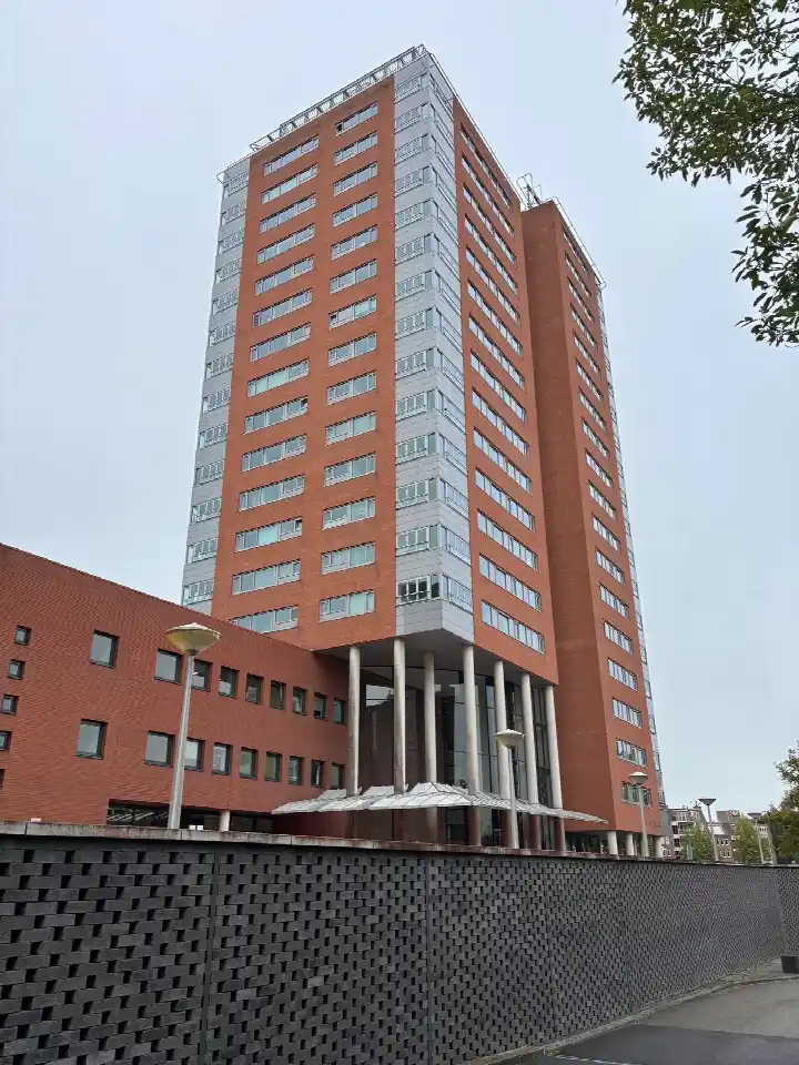 Appartement te huur: Emmasingel 58, Stationsgebied Groningen