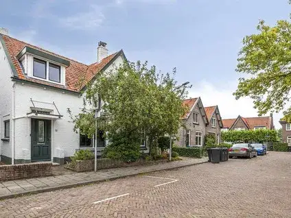 Twee-onder-één-kap te koop: Emmastraat 14, Goes-Oost Goes