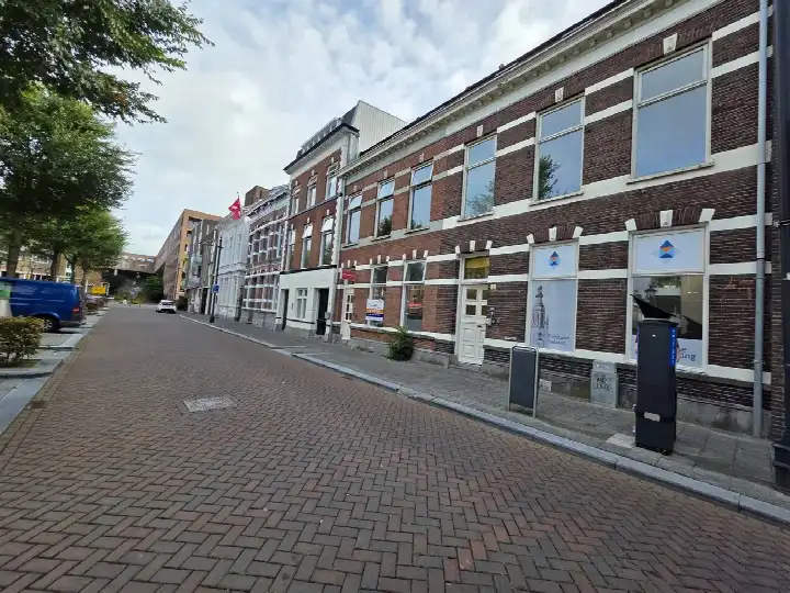 Woning te huur: Emmastraat, Station Breda